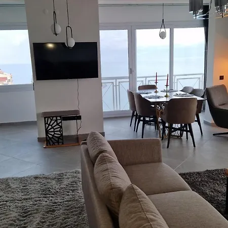 Luxury With Panorama Seaview In 120 M2 In Old Town Of * Kusadası